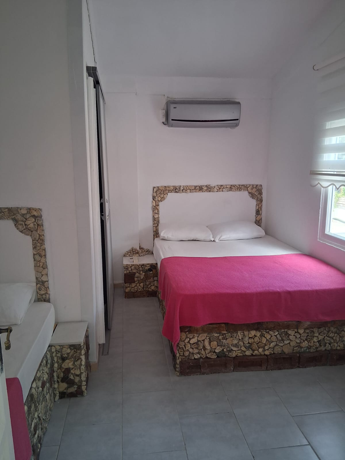 Antik Motel